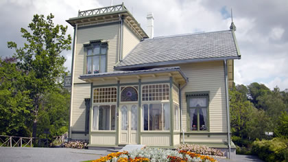 Grieg&rsquo;s House & Fantoft Stave Church